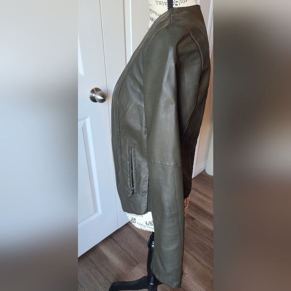 Faux leather jacket - Picture 2 of 4